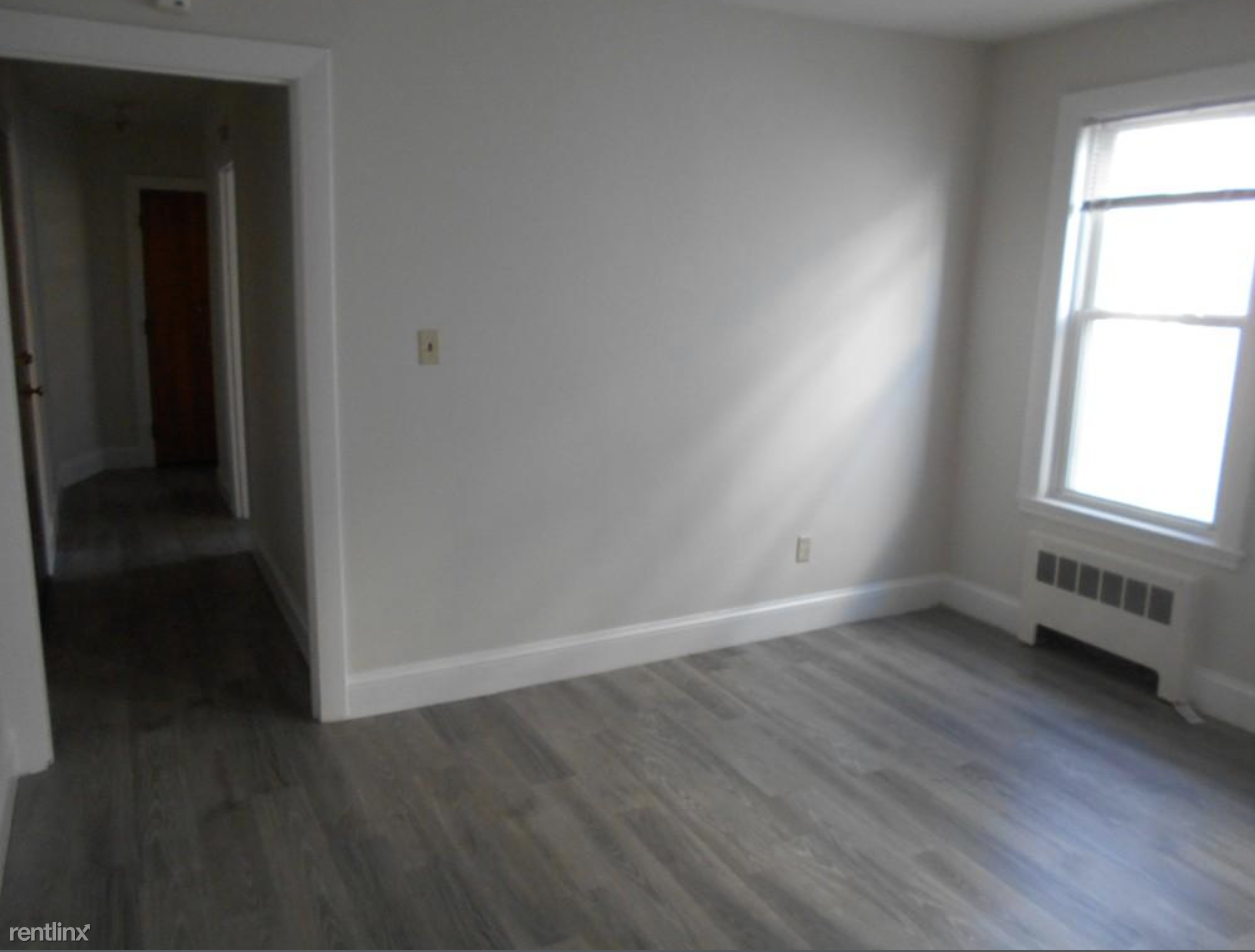 90 Winthrop Shore Dr - Photo 3 of 3