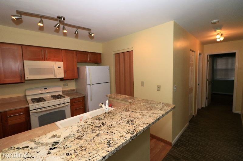 798 N. Gary Ave 214 - Photo 3 of 14