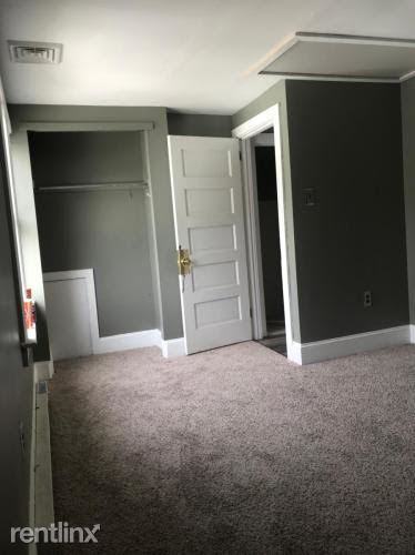 37 East Gloucester Pike - Photo 3 of 6