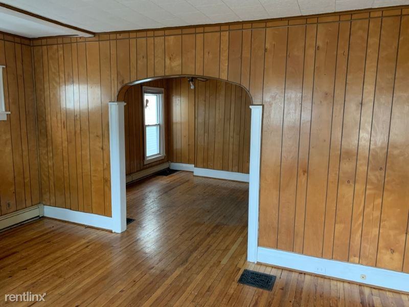 145 Trowbridge Lower - Photo 3 of 8