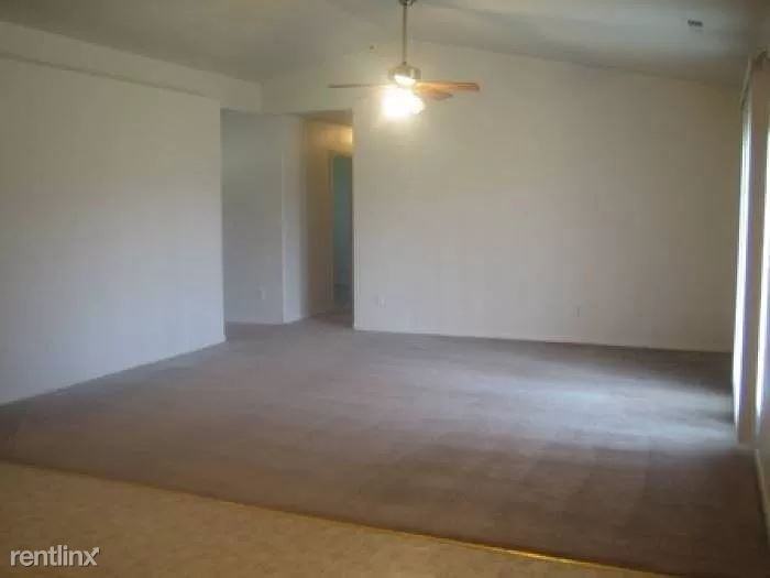 1562 N 12th St - Photo 2 of 11