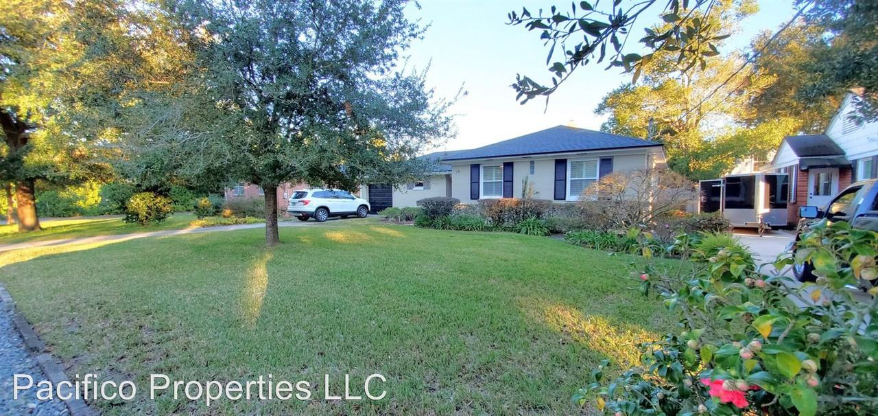 4361 Gadsden Court - Photo 3 of 39