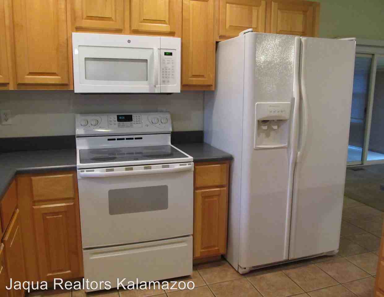 3965 Durango Street - Photo 3 of 16