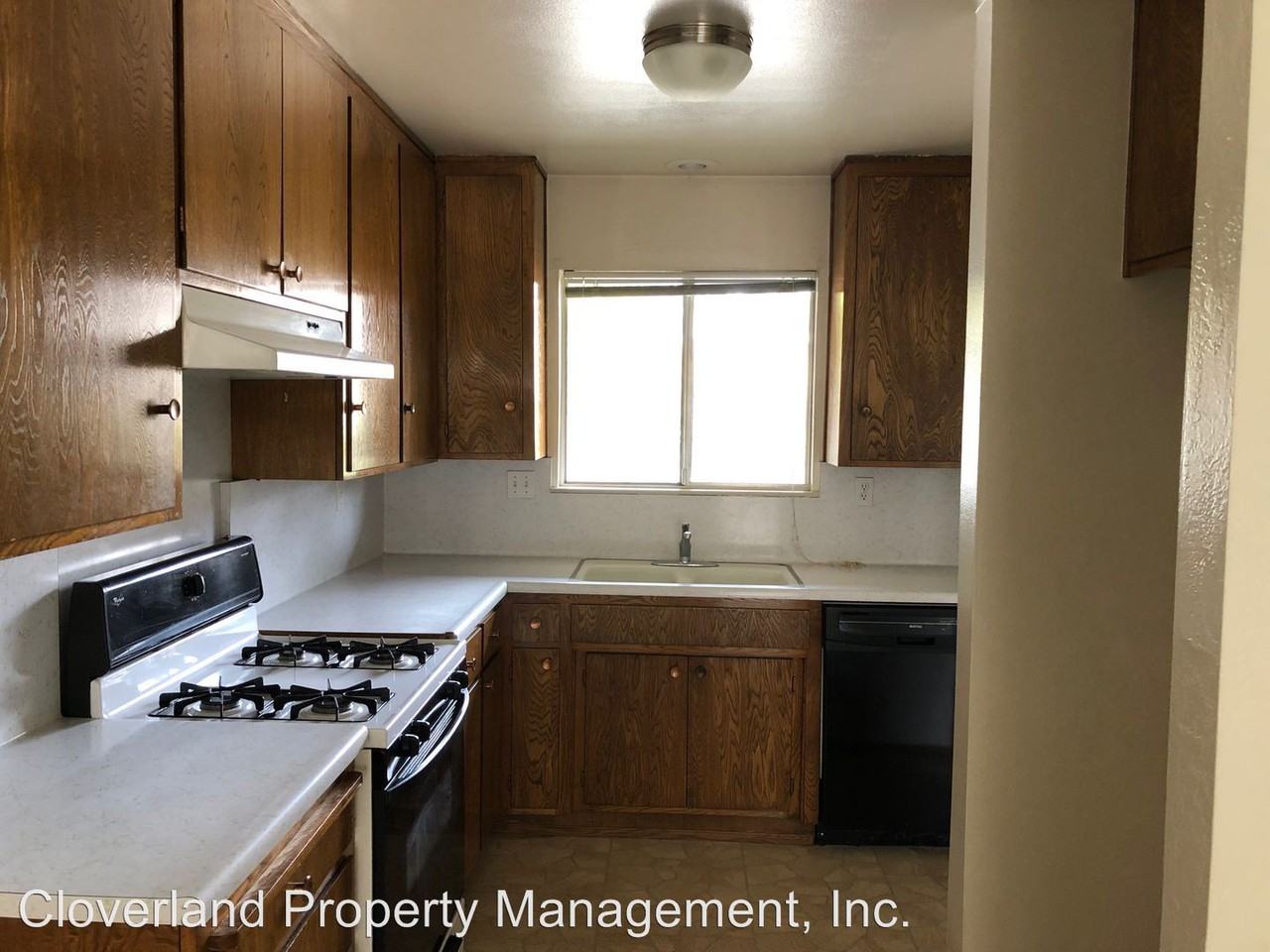 2200 San Lucas Ct. #B - Photo 3 of 6