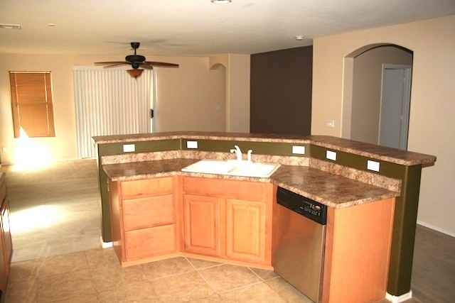 1492 E Leaf Rd - Photo 2 of 7