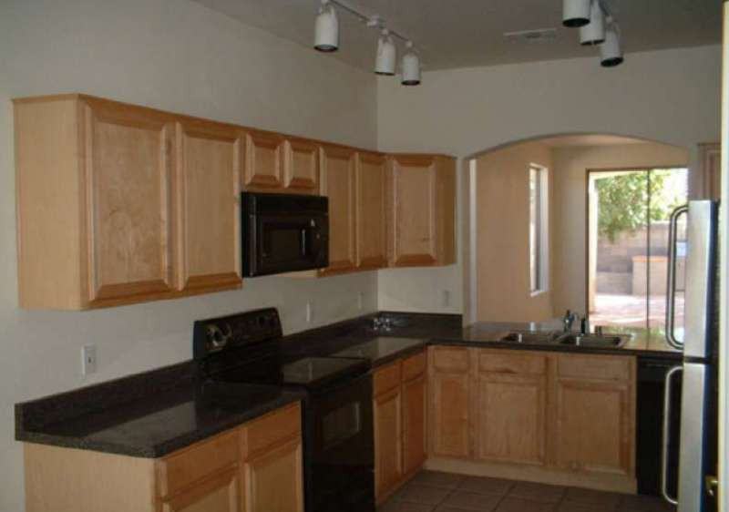 1024 E Susan Ln - Photo 2 of 7