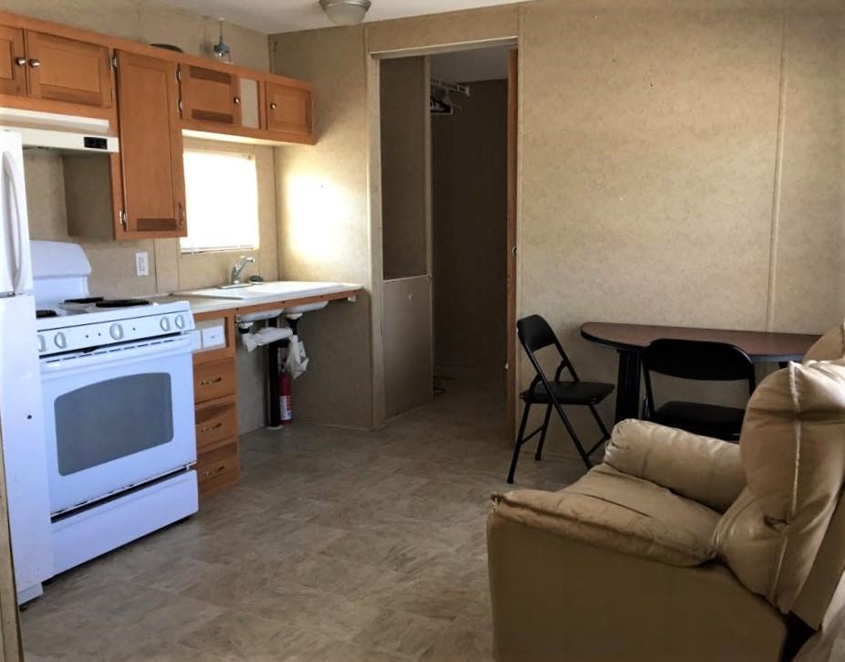 583 I 10 Mobile Village Rd Spc 301 - Photo 2 of 5