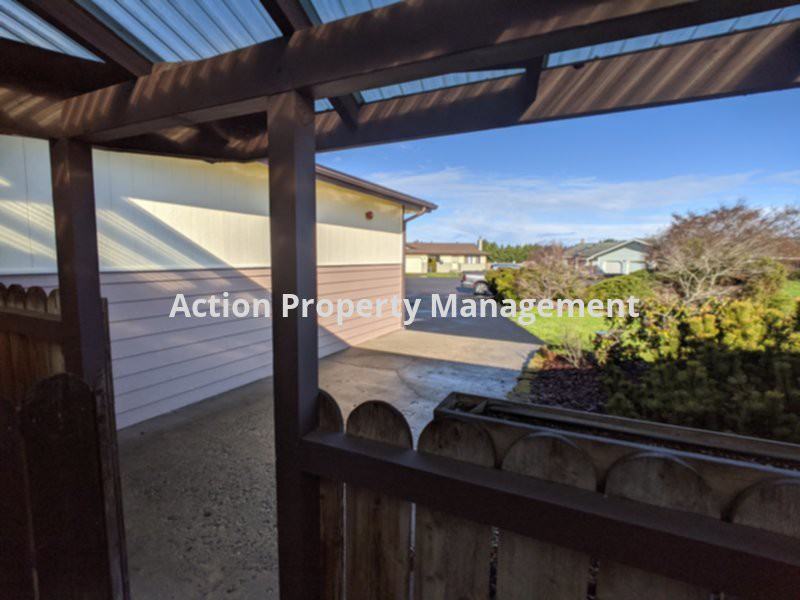 22 Anchor Cove Ln. - Photo 3 of 25