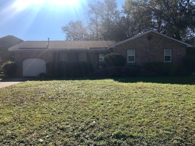 1219 Oakcrest Drive - Photo 2 of 25