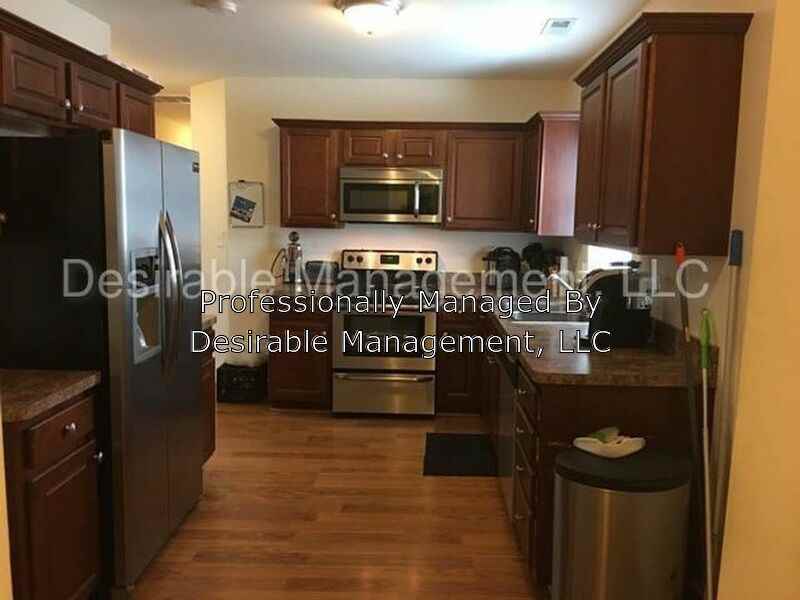 1013 West Avenue - Photo 2 of 4