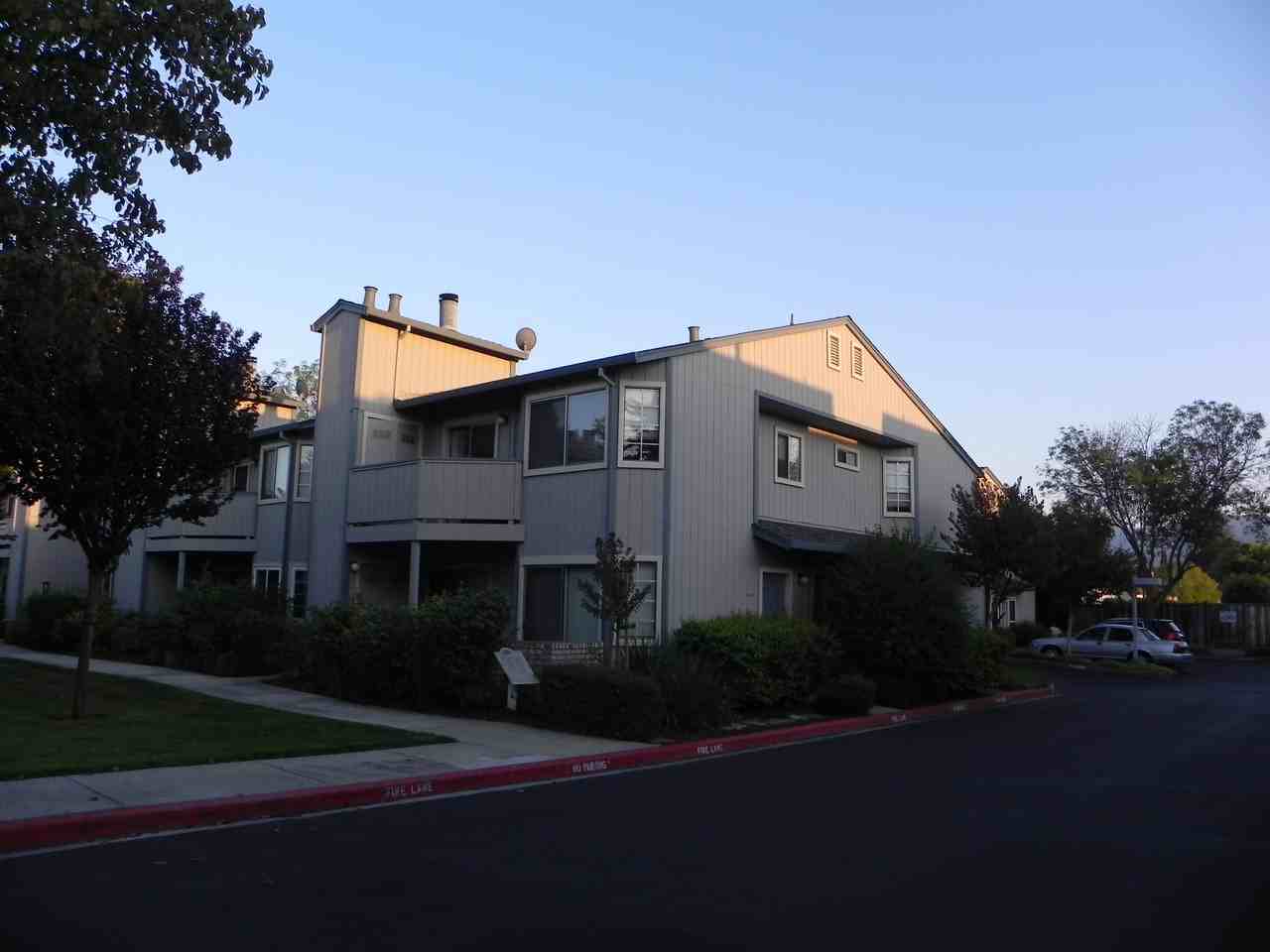 3456 Wine Cask Way - Photo 2 of 15