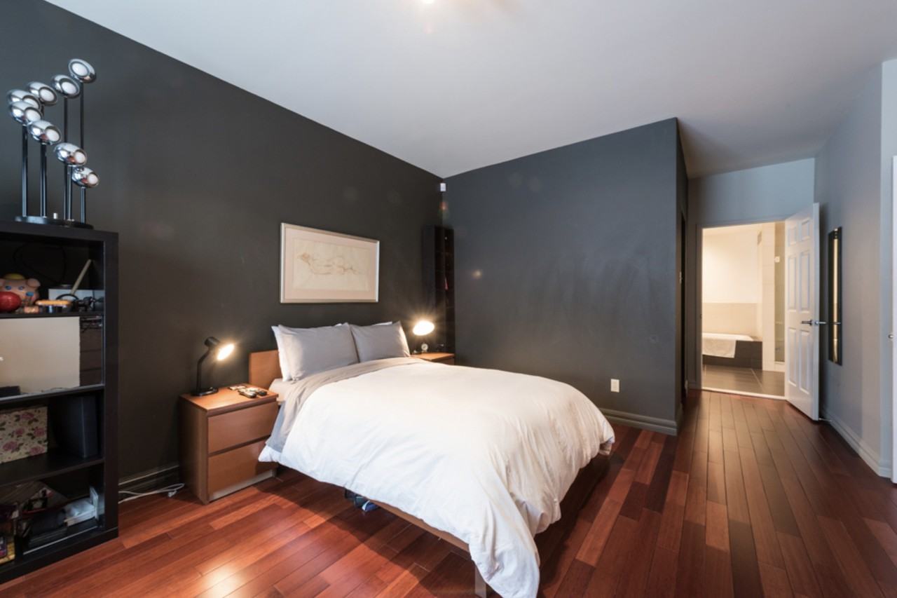 4446 Rue Saint-Dominique #203 - Photo 3 of 24