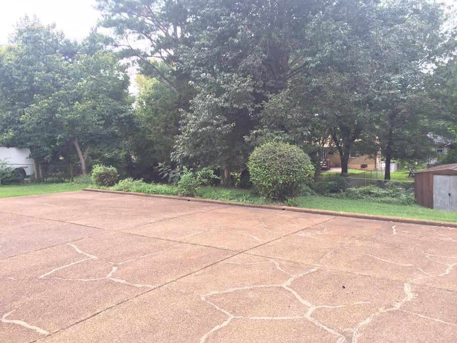 4611 Fanning Dr - Photo 3 of 17