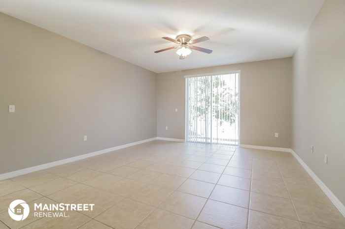 4794 Ashurst Street - Photo 3 of 16