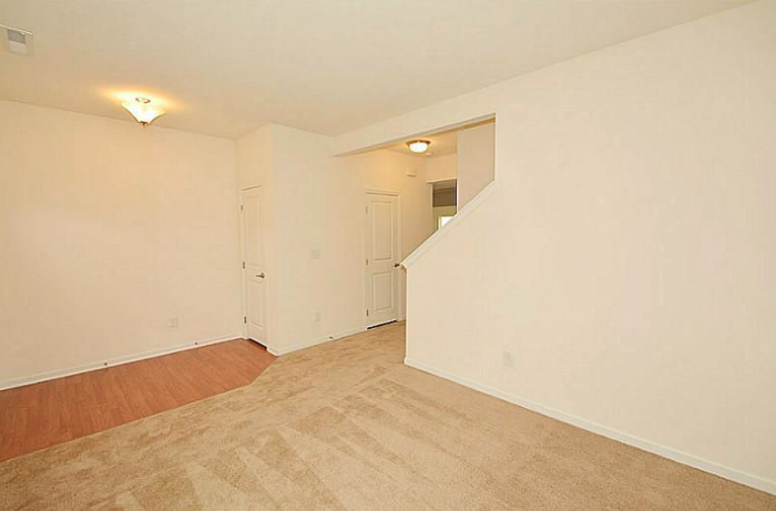 644 Classic Lane - Photo 3 of 27