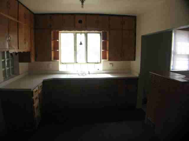 798 E Abriendo Ave - Photo 3 of 13