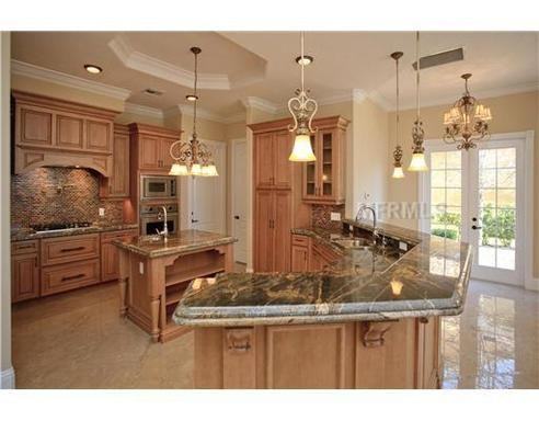 5714 Emerington Crescent - Photo 3 of 11