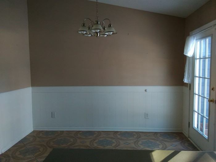 402 Lancaster Court - Photo 3 of 11