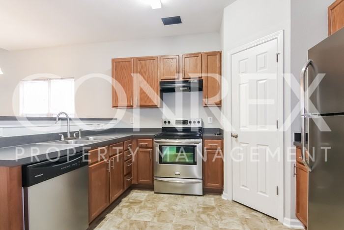 500 Westmoreland Road - Photo 2 of 9