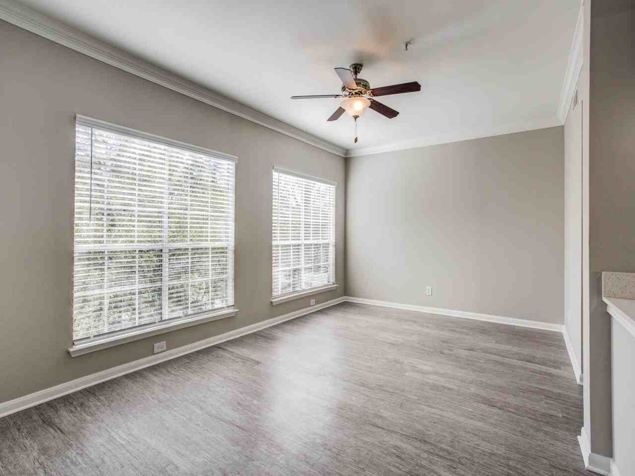 2222 Maroneal Street - Photo 3 of 6