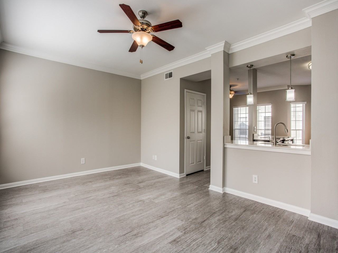 2222 Maroneal Street - Photo 4 of 6