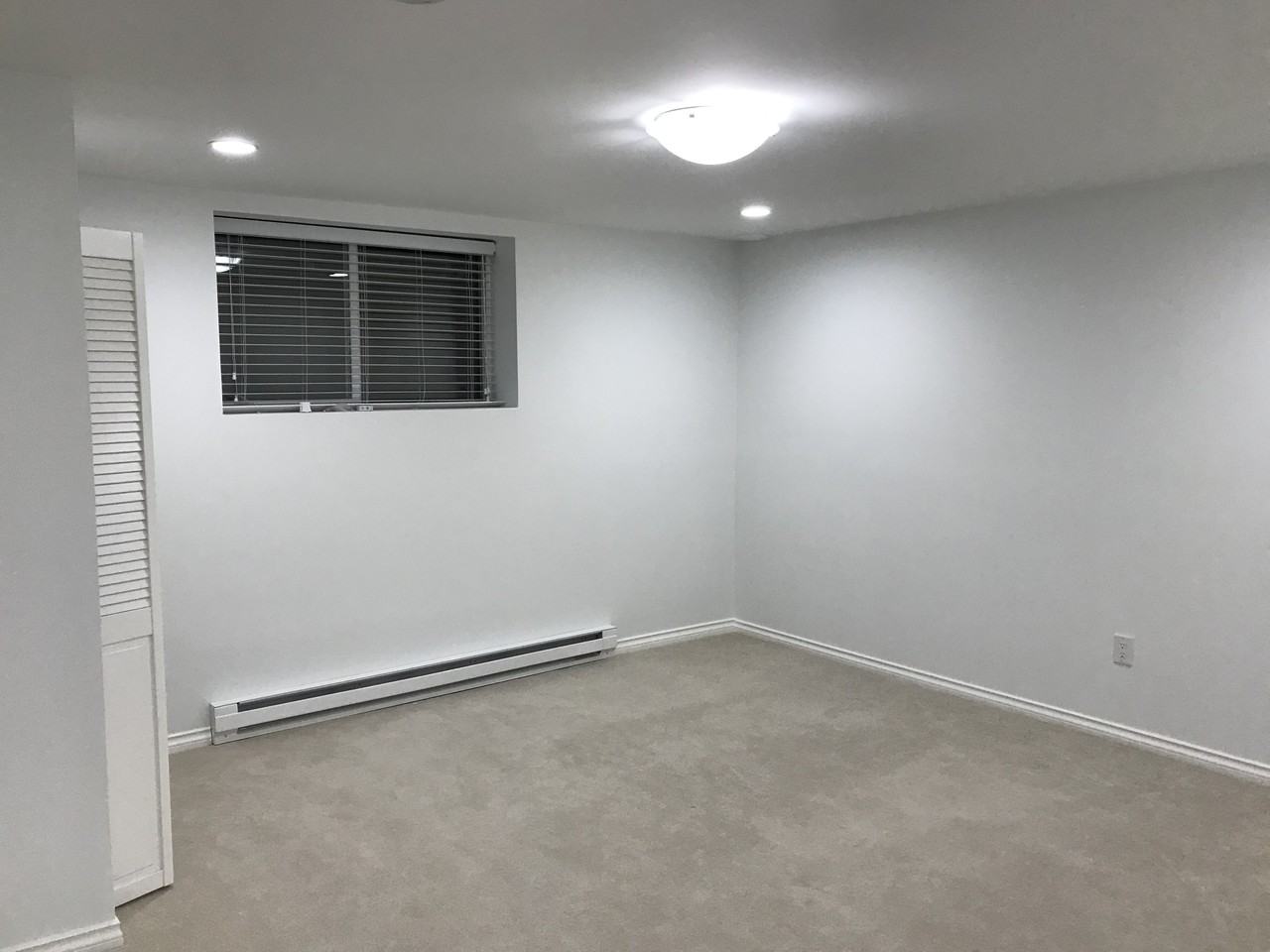 6960 179 Street - Photo 3 of 5