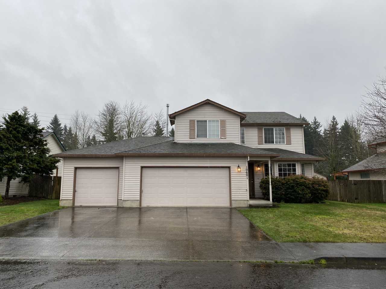 10601 Ne 19th St #P2 - Photo 2 of 11