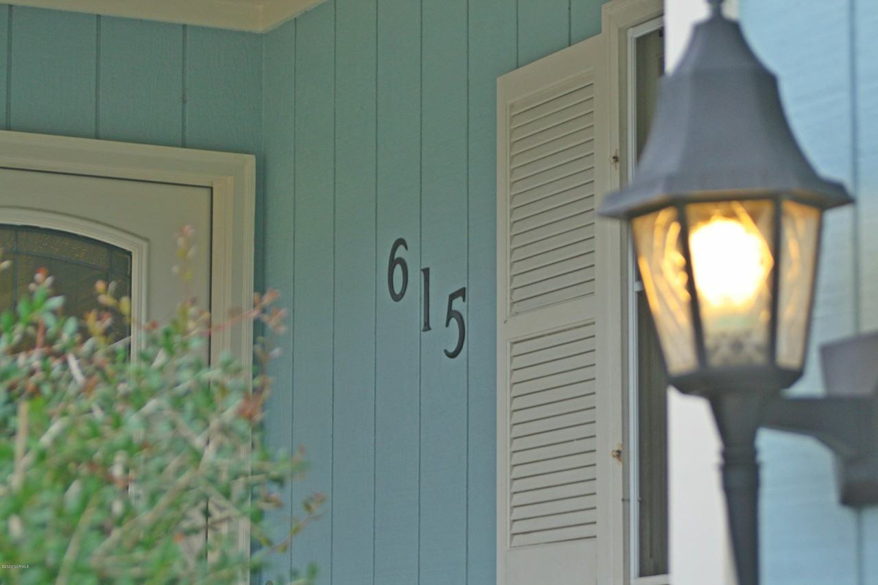 615 S 4th Avenue - Photo 2 of 18