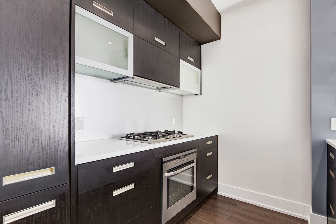 Executive High End Condo in Sought After Casel Building in Killarney!! - Photo 2 of 31