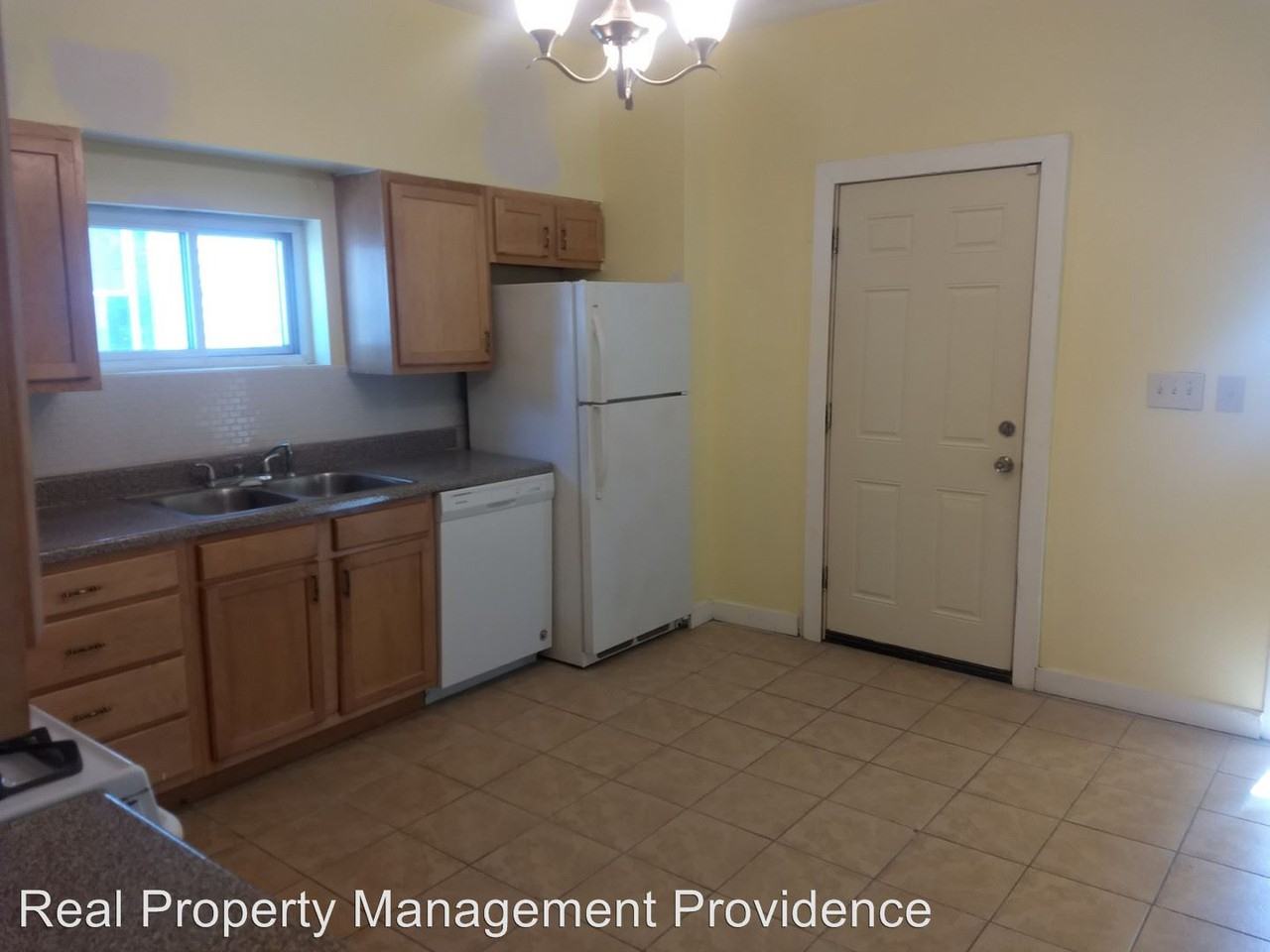 460 Chalkstone St. - Photo 3 of 9