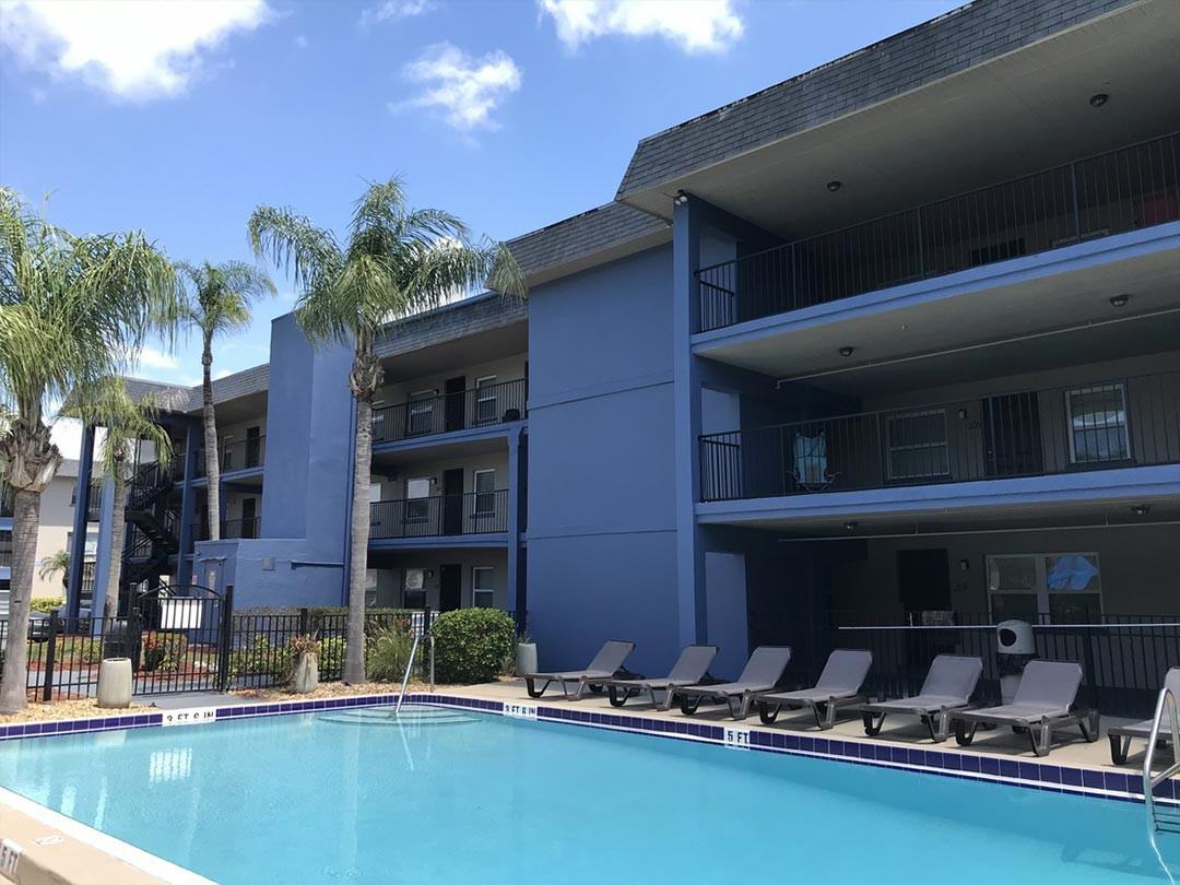 Applegate Apartments - Photo 4 of 43