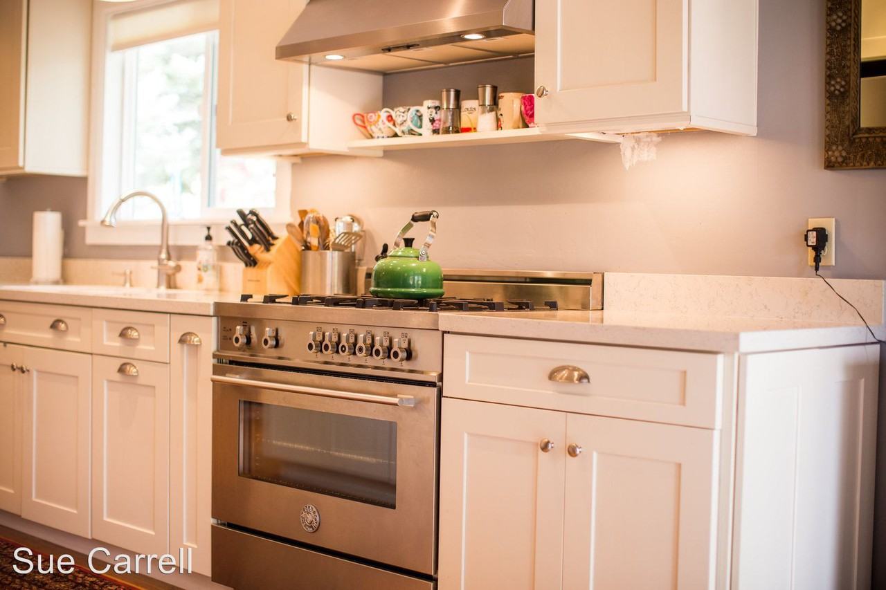 836 Ferguson Road - Photo 2 of 16
