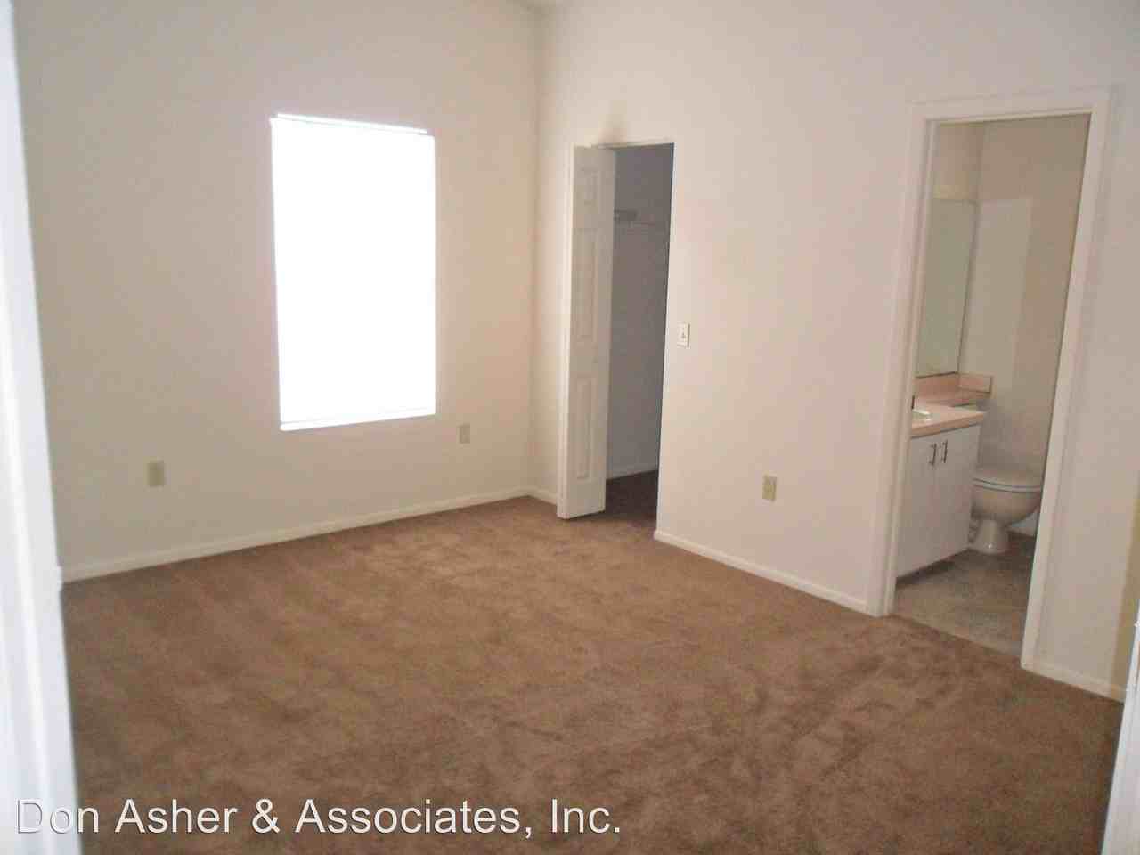 5260 Florida Holly - Photo 3 of 8