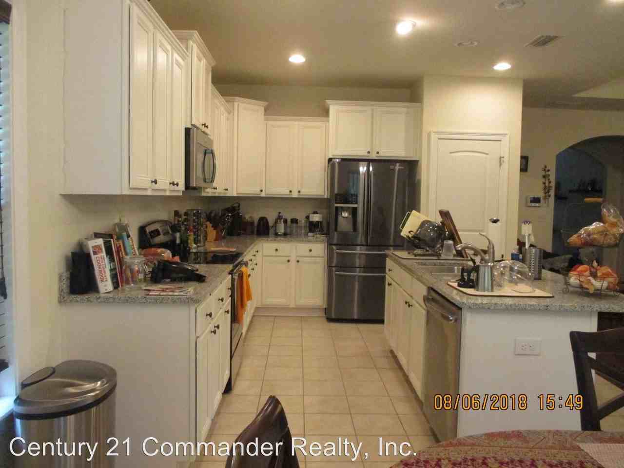 5020 Pretty Way - Photo 3 of 20