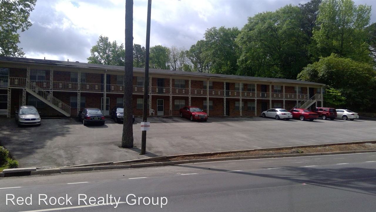 8909 Parkway East Apartments for Rent in South Roebuck, Birmingham, AL