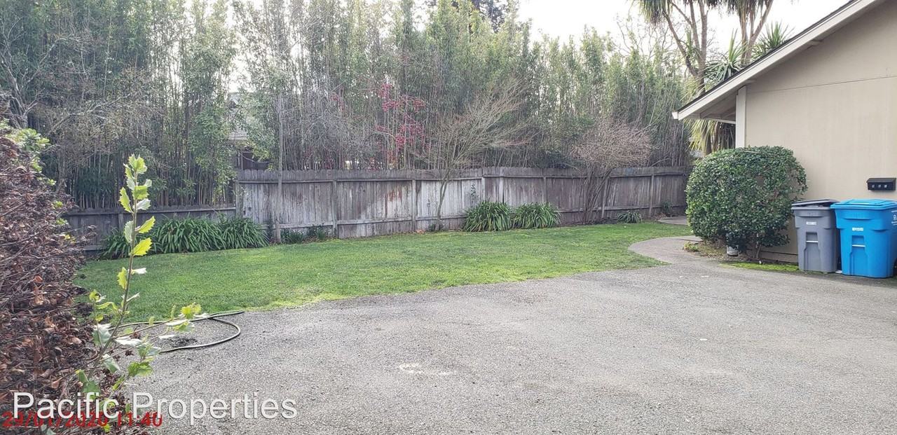 919-921 Temple Ave. - Photo 2 of 20