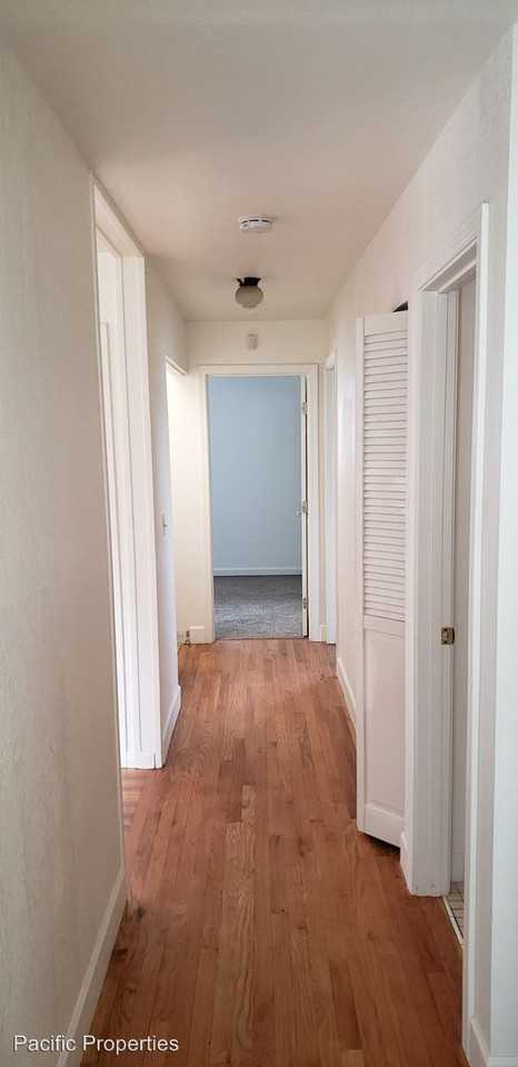 919-921 Temple Ave. - Photo 3 of 20