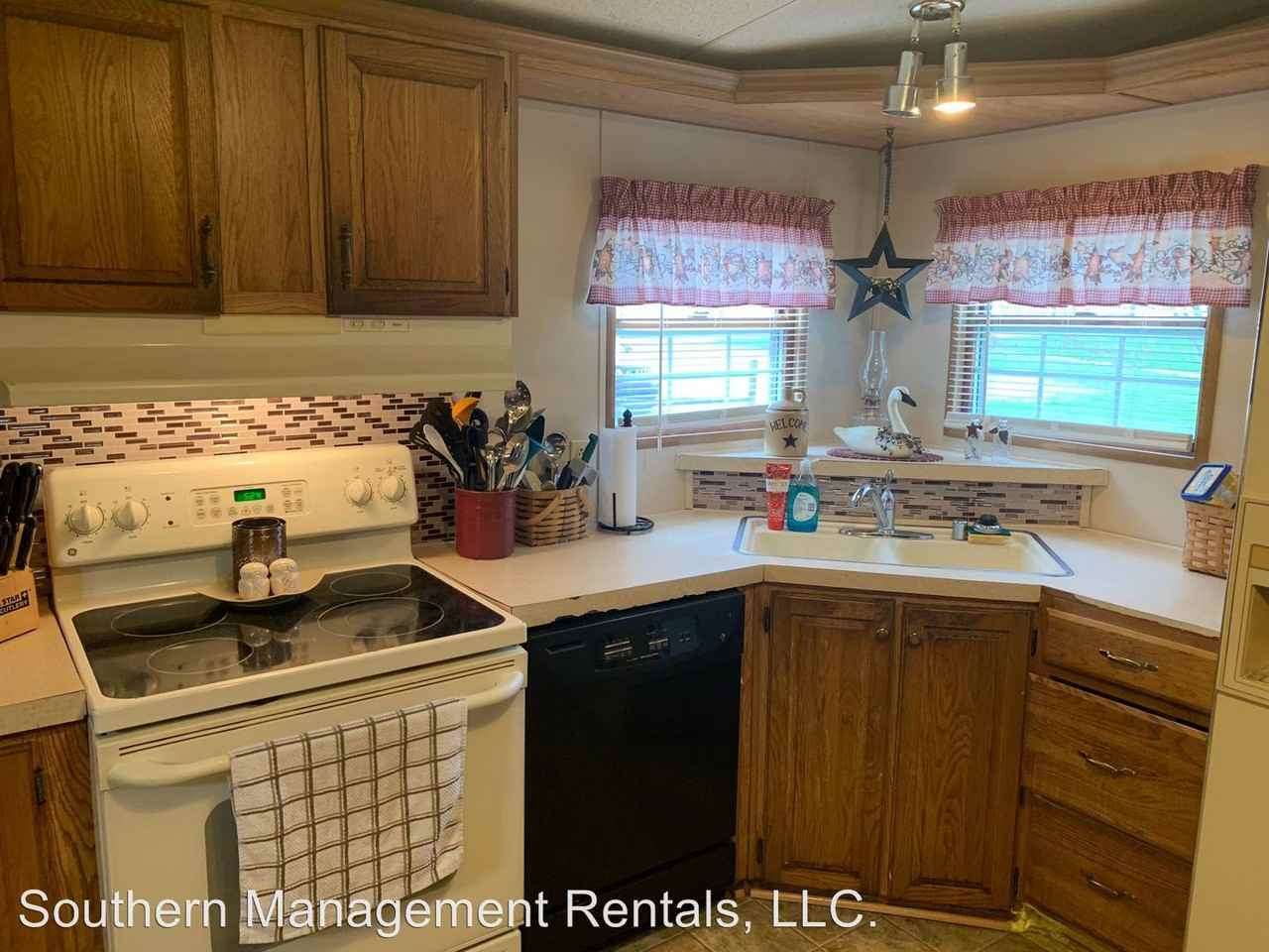 285 Fulton Rd - Photo 3 of 14