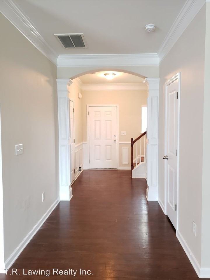 2707 Hunters Moon Lane - Photo 2 of 14