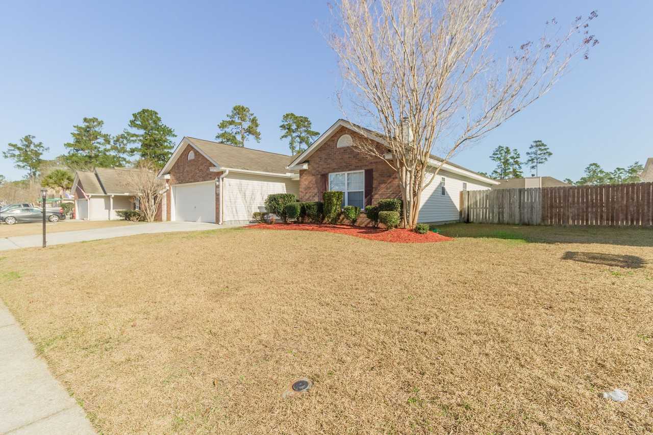 1004 Cobblestone Blvd - Photo 2 of 30