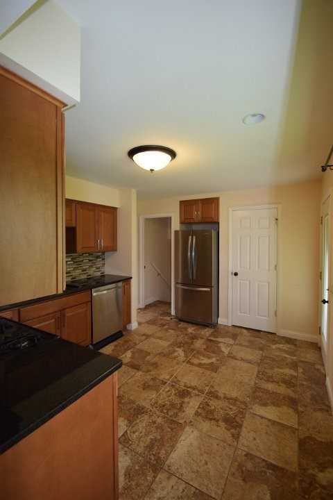 317 S Segoe Rd - Photo 3 of 14