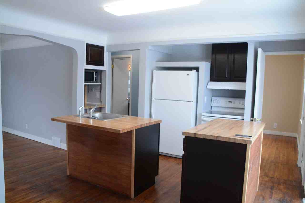 10250 10 Th St E - Photo 2 of 14