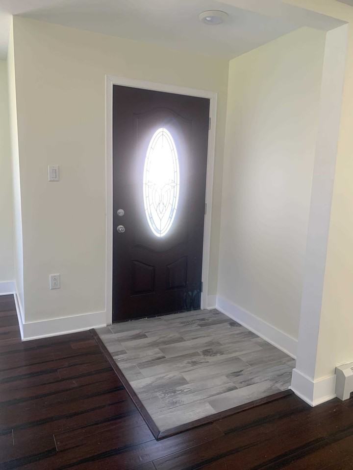 7 S Hunter Ave - Photo 3 of 19