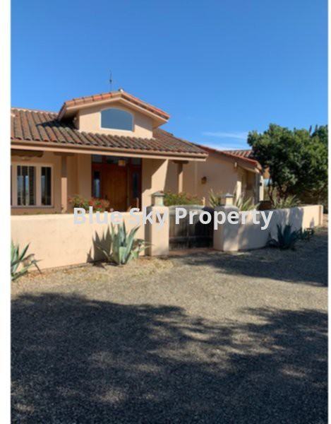 1925 Via De Los Ranchos - Photo 2 of 22