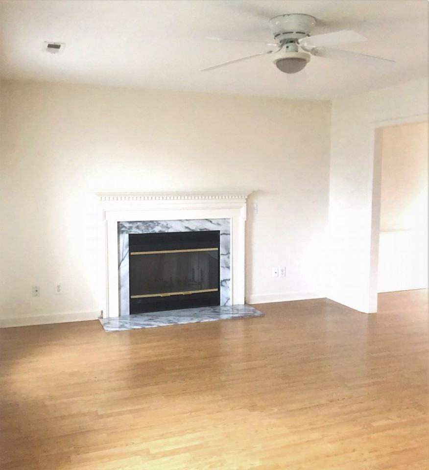 3901 W Bishop Court - Photo 3 of 32