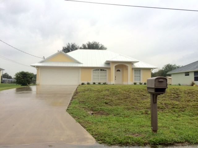 3832 Southwest Hale Street - Photo 2 of 17