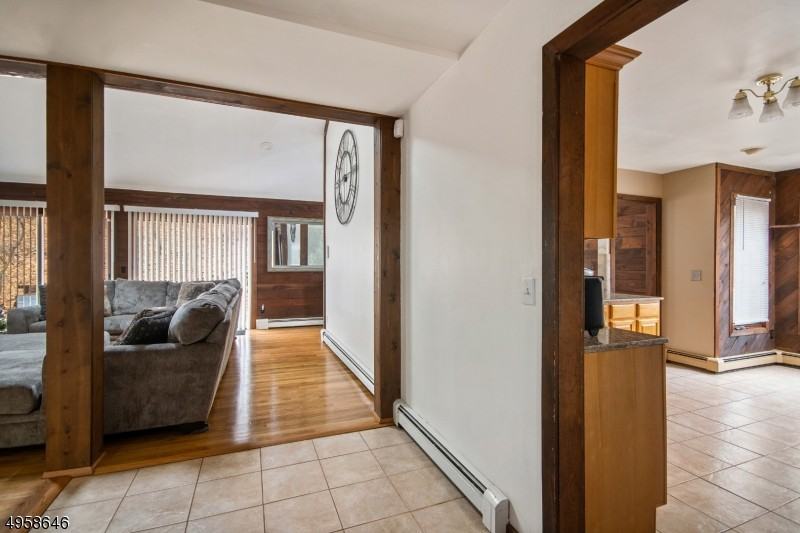 23 Forest Dr - Photo 3 of 25