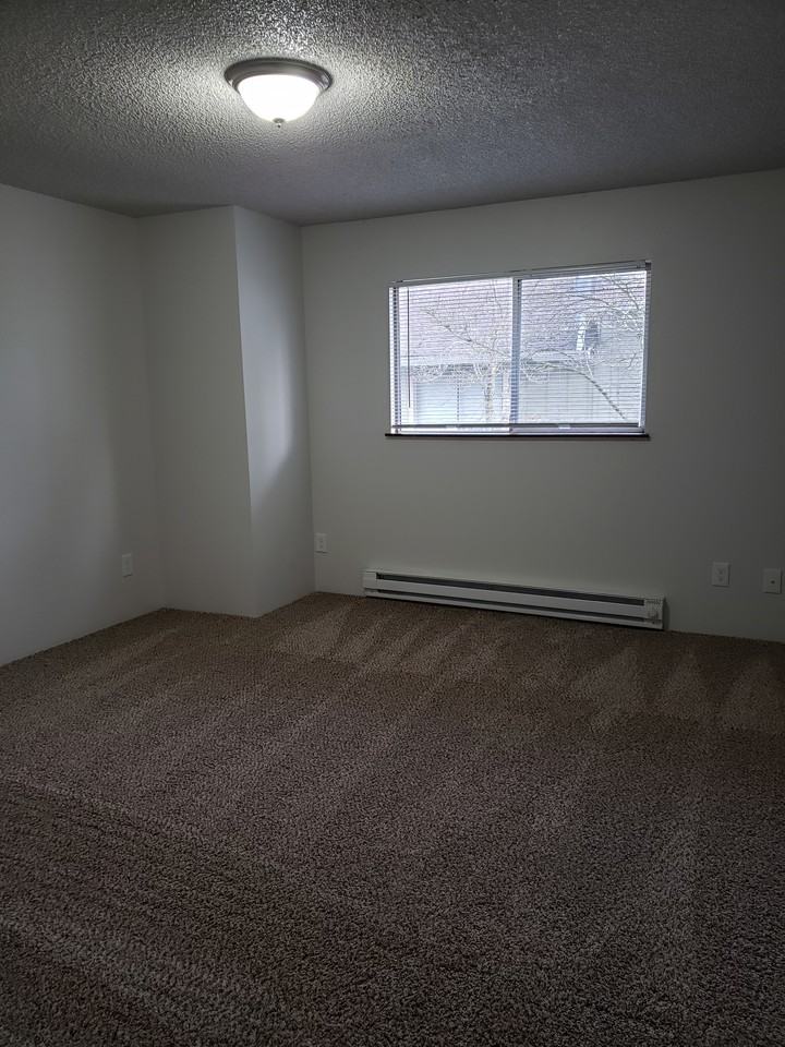 Dakota Knoll Apartments - Photo 4 of 4