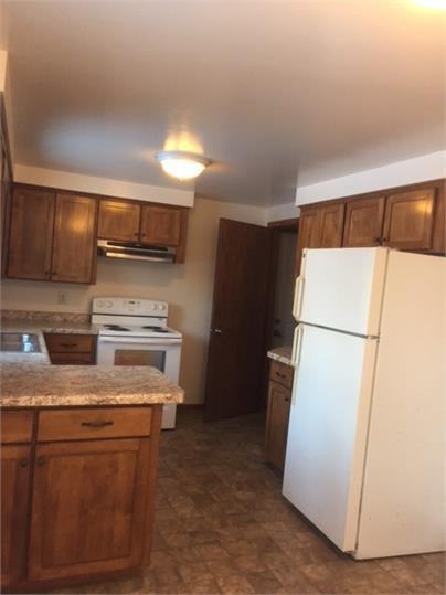 1000 Wentworth Street - Photo 2 of 12