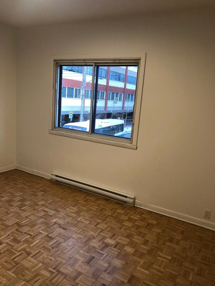 81 Rue Saint Viateur East - Photo 6 of 10
